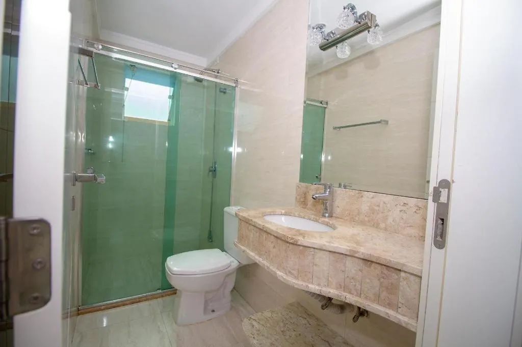 アパート Belissimo Apartamento Com Vista Para O Mar ボンビーニャス ブラジル